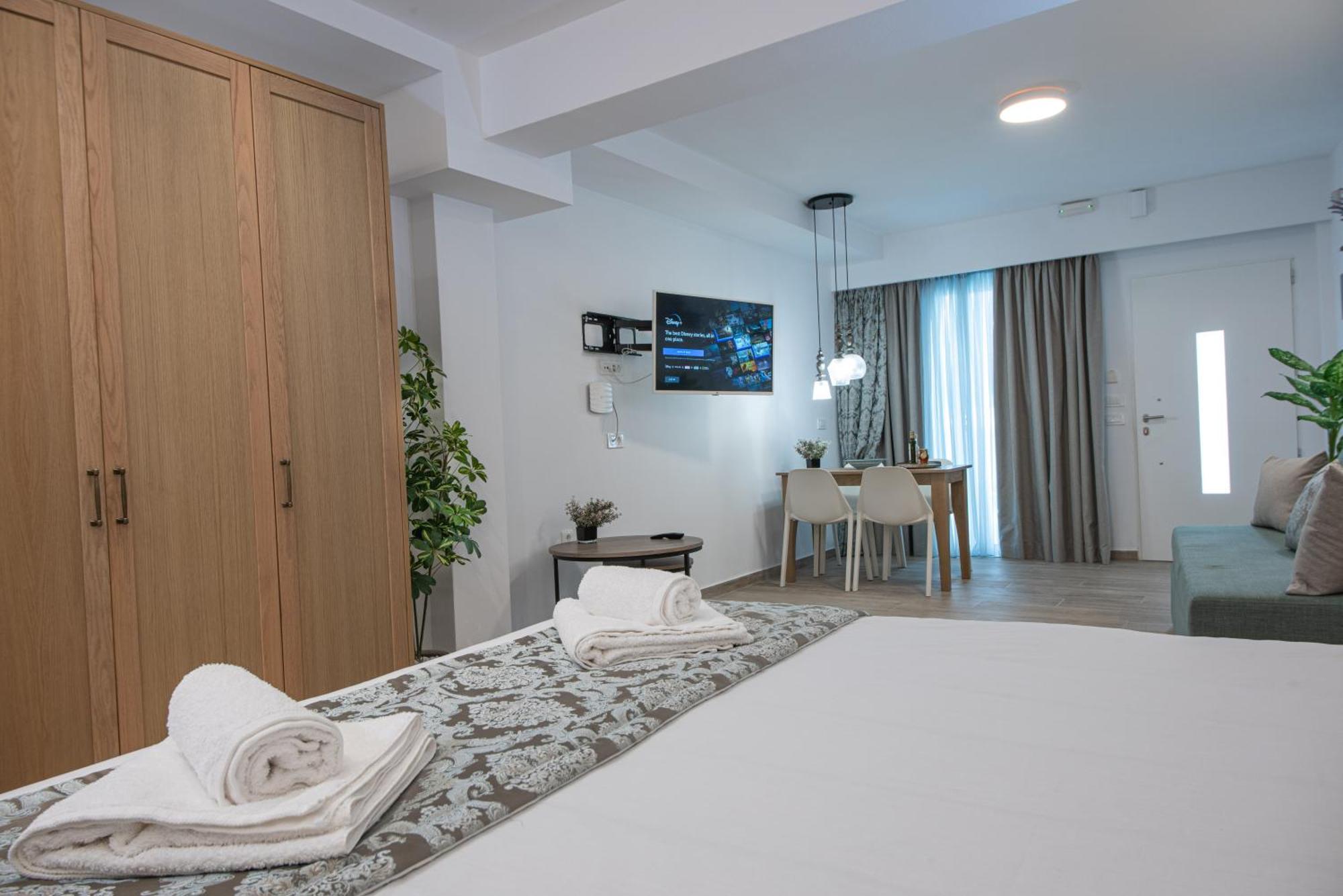 Ammos Lux Apartments Crete Айос-Ніколаос Екстер'єр фото