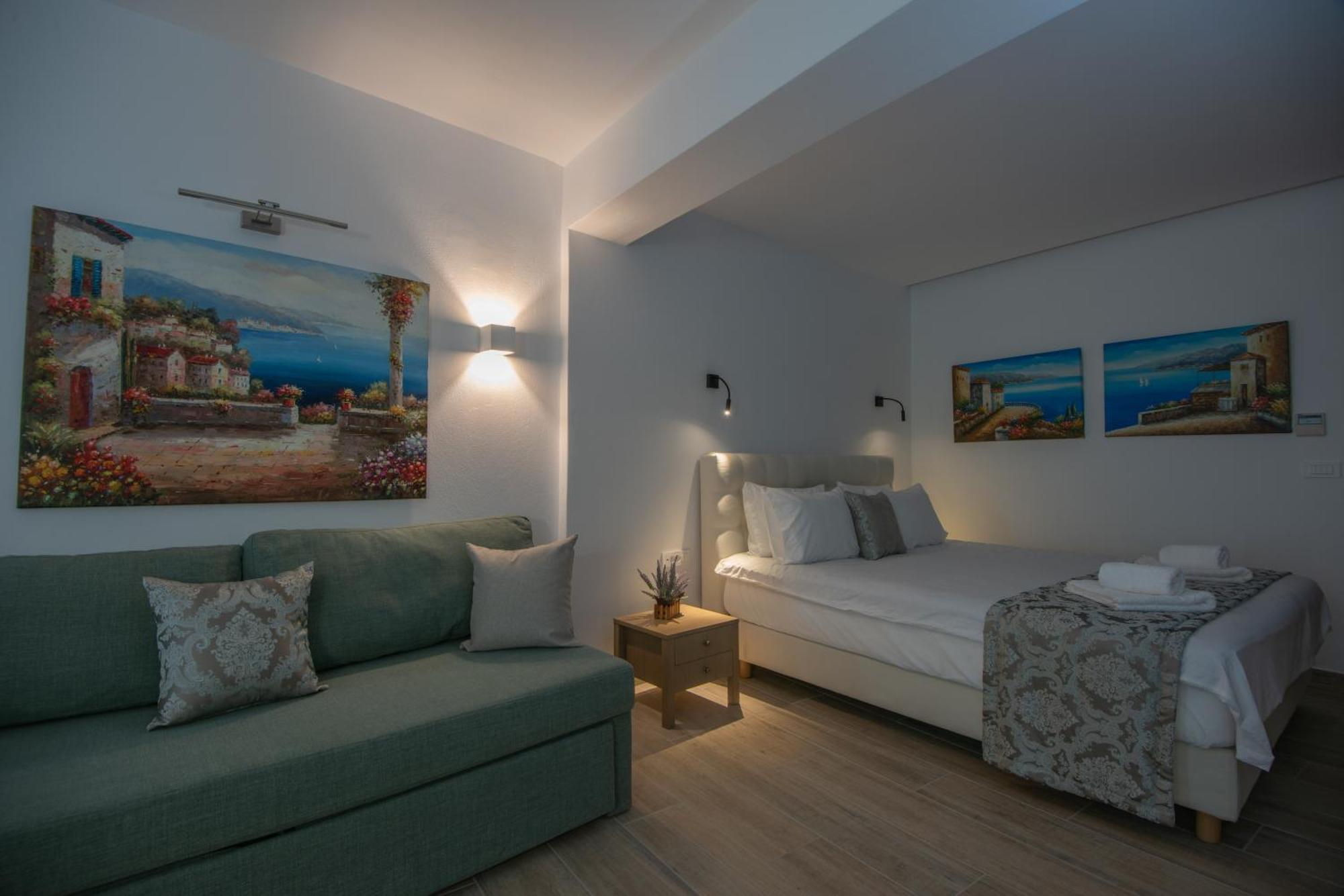Ammos Lux Apartments Crete Айос-Ніколаос Екстер'єр фото